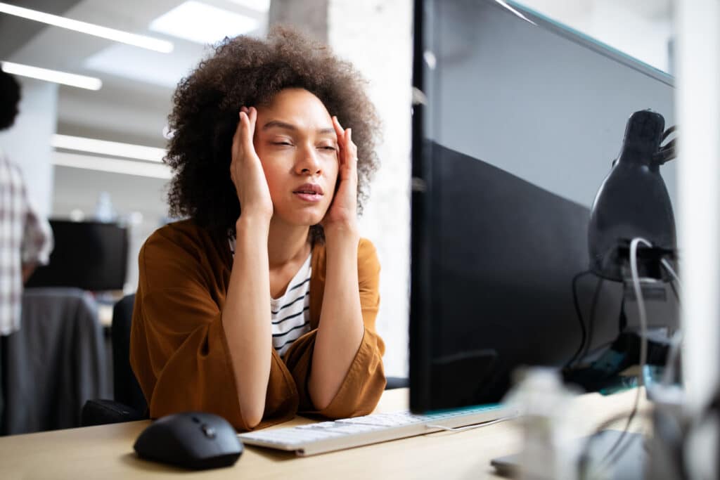 woman experiencing computer software problems